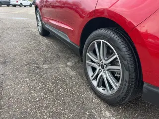 Ford Edge 2023 AWD Titanium 4dr Crossover