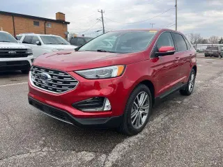 Ford Edge 2023 AWD Titanium 4dr Crossover