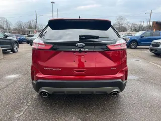 Ford Edge 2023 AWD Titanium 4dr Crossover