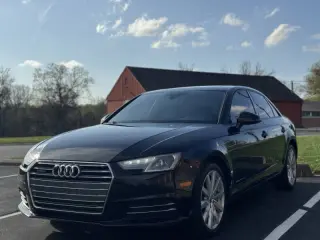 2017 Audi A4 2.0T quattro Premium