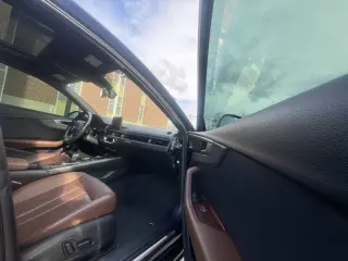 2017 Audi A4 2.0T quattro Premium