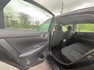 2019 Nissan Sentra SR