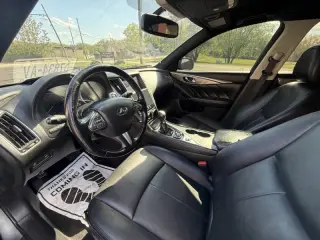 2015 Infiniti Q50
