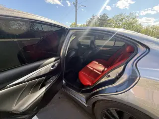 2015 Infiniti Q50