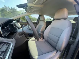 2016 Chevrolet Cruze LT Auto
