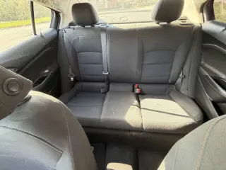 2018 Chevrolet Cruze LS Auto