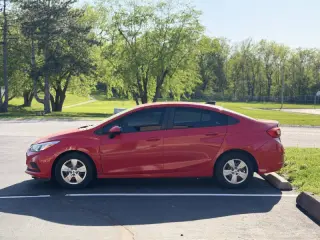 2018 Chevrolet Cruze LS Auto