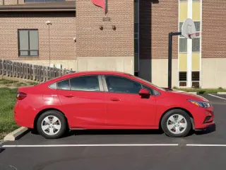 2018 Chevrolet Cruze LS Auto