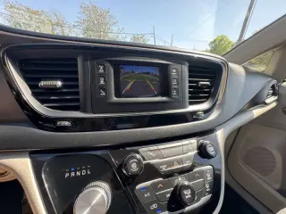 2017 Chrysler Pacifica LX
