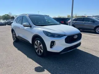 Ford Escape Hybrid 2023 AWD Platinum 4dr SUV