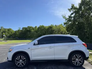 2018 Mitsubishi Outlander Sport LE