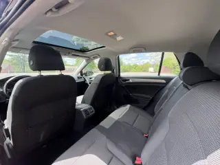 2016 Volkswagen Golf TSI S