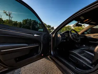 2018 Chrysler 300 S