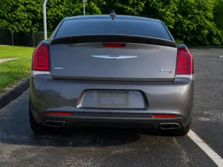 2018 Chrysler 300 S