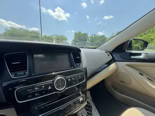2014 Kia Cadenza Limited