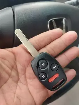 LLAVES PARA CARRO LOS ANGELES