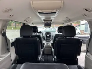 2015 Chrysler Town and Country Touring-L