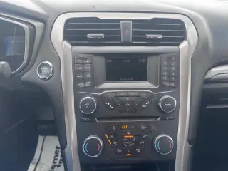 2018 Ford Fusion Hybrid SE