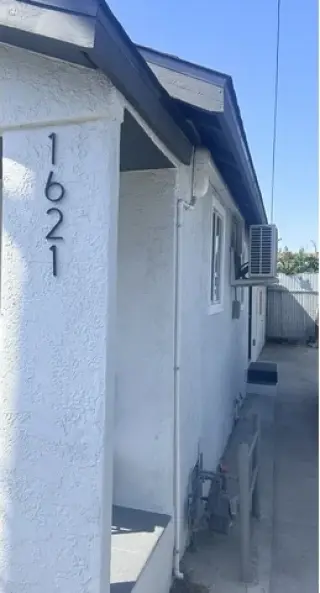 Se Renta Casa en LA zip 90015
