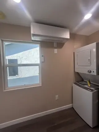 Se Renta Casa en LA zip 90015