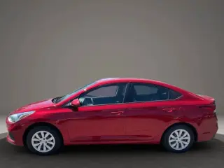 2021 Hyundai Accent SE