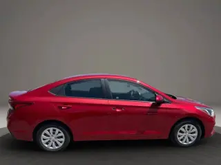 2021 Hyundai Accent SE
