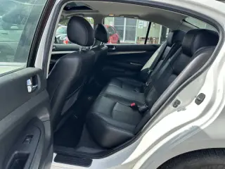 2011 Infiniti G37 Sedan x