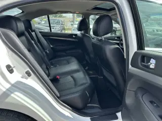 2011 Infiniti G37 Sedan x