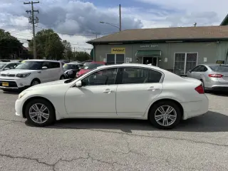 2011 Infiniti G37 Sedan x