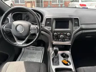 2019 Jeep Grand Cherokee Laredo