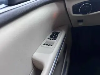 2014 Lincoln MKZ Hybrid