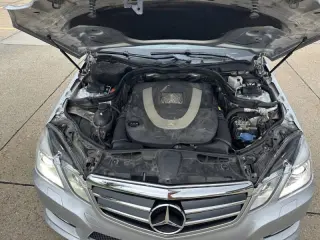 2011 Mercedes-Benz E-Class E 550 Sport 4MATIC