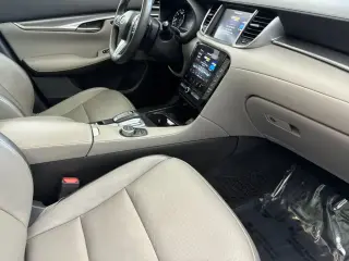 INFINITI QX50 2023 AWD Luxe 4 puertas Crossover