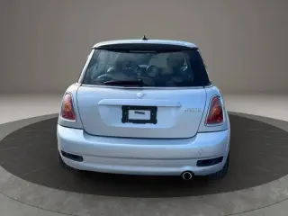 2010 MINI Cooper
