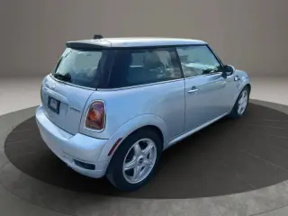 2010 MINI Cooper