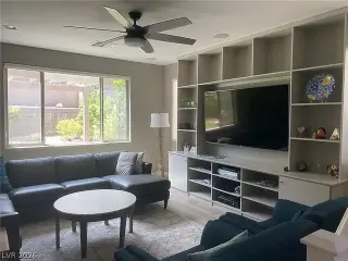 457 Bolsa Basin Ave, Las Vegas