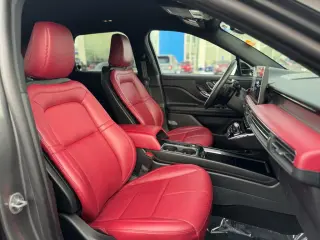 Lincoln Corsair 2024 AWD Reserve 4dr SUV