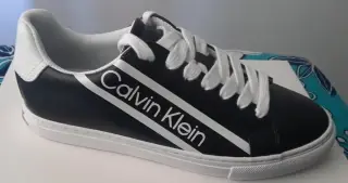 Tenis