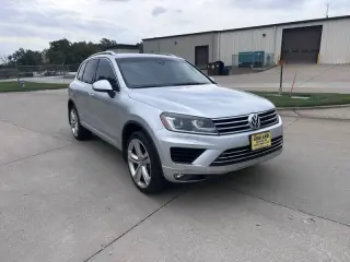 2017 Volkswagen Touareg V6 Wolfsburg