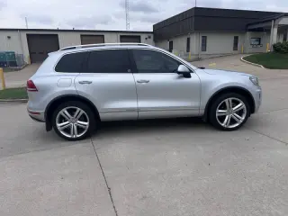 2017 Volkswagen Touareg V6 Wolfsburg