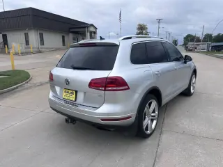 2017 Volkswagen Touareg V6 Wolfsburg