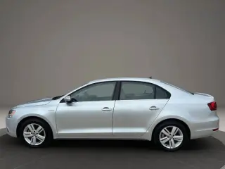 2014 Volkswagen Jetta Hybrid SEL