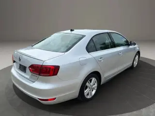 2014 Volkswagen Jetta Hybrid SEL