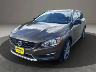 2016 Volvo V60 Cross Country T5