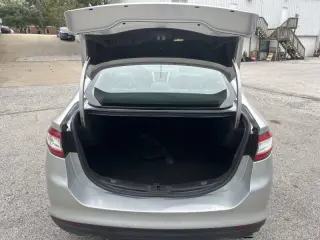 2016 Ford Fusion S