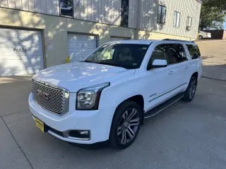 2017 GMC Yukon XL Denali