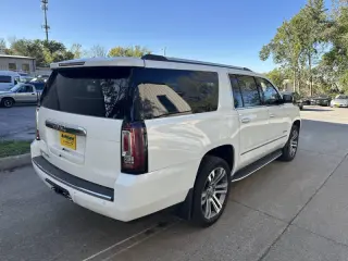 2017 GMC Yukon XL Denali