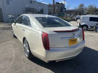 2013 Cadillac XTS Platinum Collection