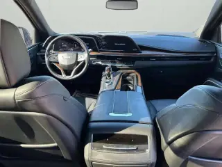 2022 Cadillac Escalade ESV Luxury