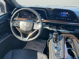 2022 Cadillac Escalade ESV Luxury